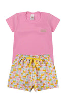 Conjunto Infantil Menina Rosa com Bermuda Estampada Girafas – Algodão Confortável